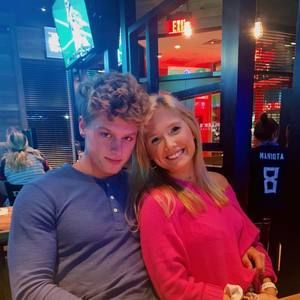 Meet your Posher, Brittney